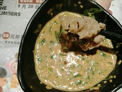 -呷哺呷哺(新世界百货望京店)