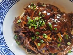 蛤蜊猪肝面-沪西老弄堂面馆(定西路店)