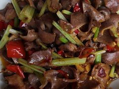 -临江餐馆二楼美食部落