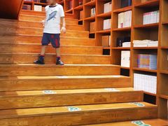 -外研书店(北京外国语大学西校区北外国际大厦店)
