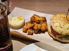 -必胜客(航洋国际店)