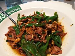 -费大厨辣椒炒肉(黄兴中心广场店)