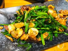 -老东镇啤酒屋海鲜加工·蒸汽海鲜·海鲜烧烤(台东店)