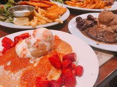 -Pancakes on the rocks(Darling Harbour)