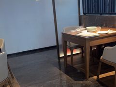 -草窝烤鸭·新京菜(振华广场店)