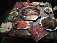 -佬革命主题火锅(玉沙路店)