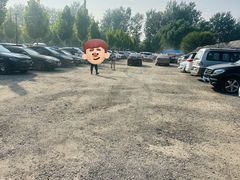 -斯普瑞斯奥特莱斯