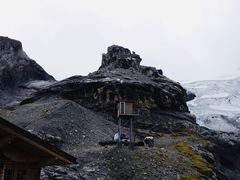 -希尔特峰