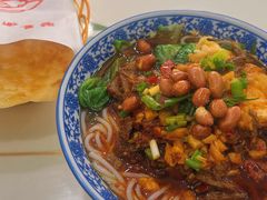 -湖南常德牛肉米粉(十梓街店)