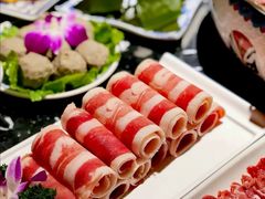 鱼咬羊-京韵胡同·酱香羊蝎子火锅涮肉(长寿路店)