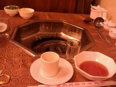 -山城年华老火锅(玉林店)