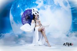 -九月鹰飞汉服摄影工作室