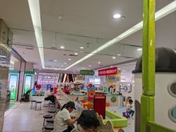 -孩子王童乐园(唐山万达广场店)