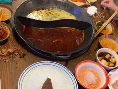 -萍姐火锅·公路夜市(武汉首店)