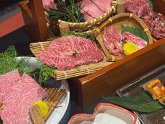 -山川小町·极番烧肉(新地假日广场店)