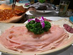 -墨居上隐·院子里火锅(峨眉店)