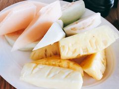 -瑰丽酒店·海吧·天际下午茶·现场DJ·天台酒吧