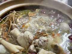 -广味炭炉鸡煲(宝业路分店)