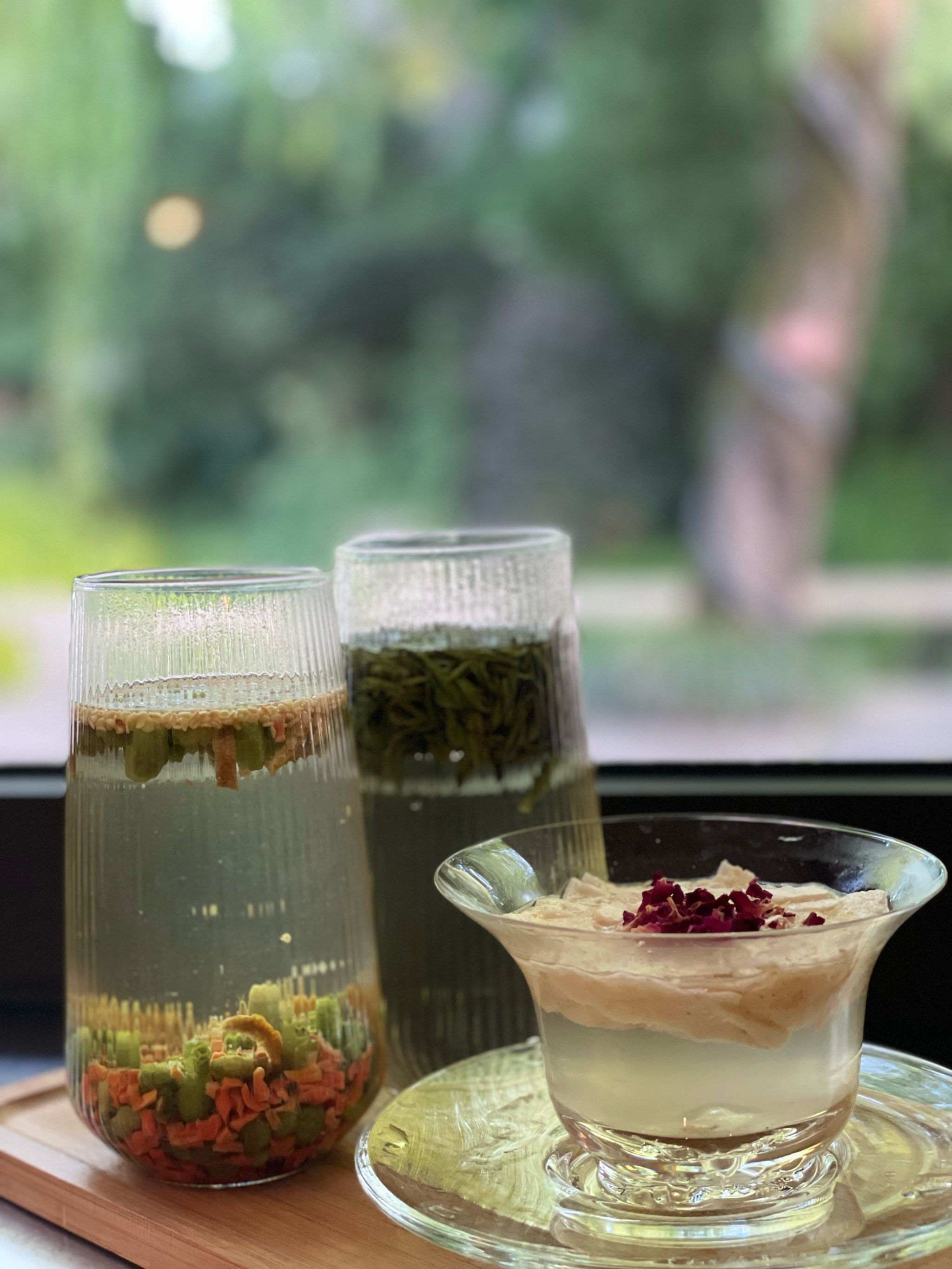 恬静夏日的午后茶