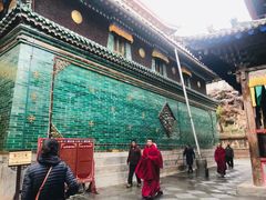-塔尔寺游客服务中心