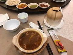 砂锅鱼翅-泰国村酒楼(室内体育馆店)