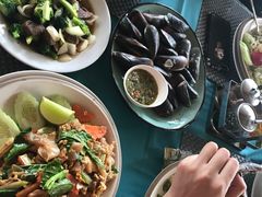 -Pakwan Restaurant & Bar