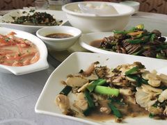 -峡谷农家乐饭店