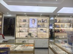 -世纪大明眼镜·林德伯格·蔡司官方授权店(武昌旗舰店)