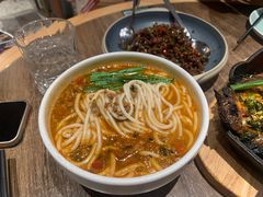 小锅米线-浩海火燒雲傣家菜(芮欧百货店)