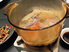 -忆江南·临江鱼馆