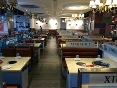 大堂-鑫海汇海鲜烤肉火锅自助(七彩城店)