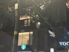 -南京东方珍珠voco酒店