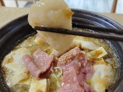 -极有家小鱼小鸡石锅煲(佳兆业店)