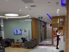 -雅悦齿科(顾村公园店)