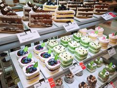 -面包新语(龙湖·西宸天街店)