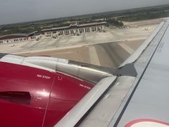 -敦煌莫高国际机场