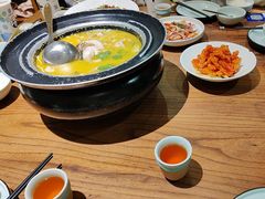 -九锅一堂酸菜鱼(万达广场店)