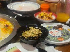 -沸炉重庆老火锅(军事博物馆店)