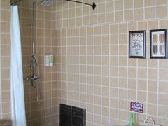 椰林房-娜娜度假小旅馆