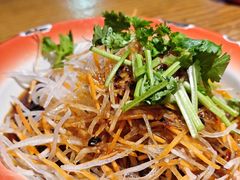 香菜萝卜丝-兔槽江湖菜·重庆璧山兔(水围店)