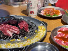 -青瓦炭韩潮烤肉(花园道店)