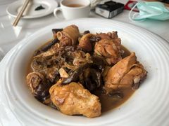 小鸡炖蘑菇-京滨饭店·餐厅(阜外大街店)