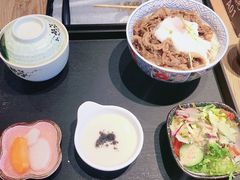 -牛気·越光米牛肉饭(水游城店)