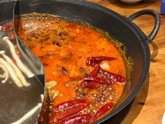 -憨铁匠火锅(红山6979店)