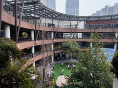 -瑞虹新天地月亮湾
