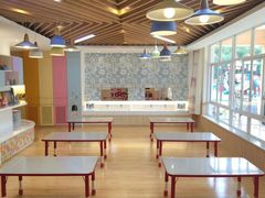 -上海青草地幼儿园