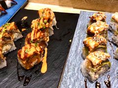 焦糖三文鱼卷-东京屋(武定路店)