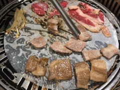 -烤路里·韩国品质自助烤肉(石路天虹4号店)