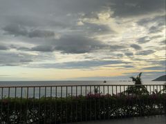 -日落吧·海景咖啡厅·餐酒吧·鸡尾酒·下午茶·乐队表演·浪漫夕阳·三亚文华东方酒店