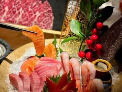 -蟹犇前•帝王蟹雪蟹(陆家嘴店)